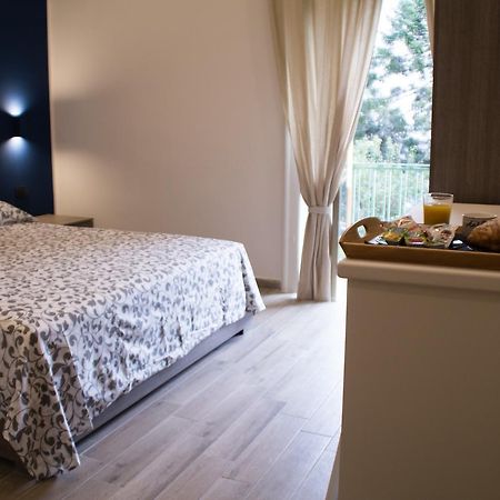 Interno 10 Cavour Bed & Breakfast Napoli Exterior foto