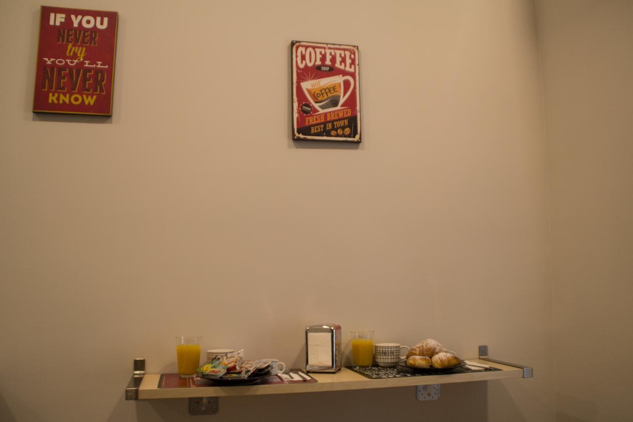 Interno 10 Cavour Bed & Breakfast Napoli Exterior foto