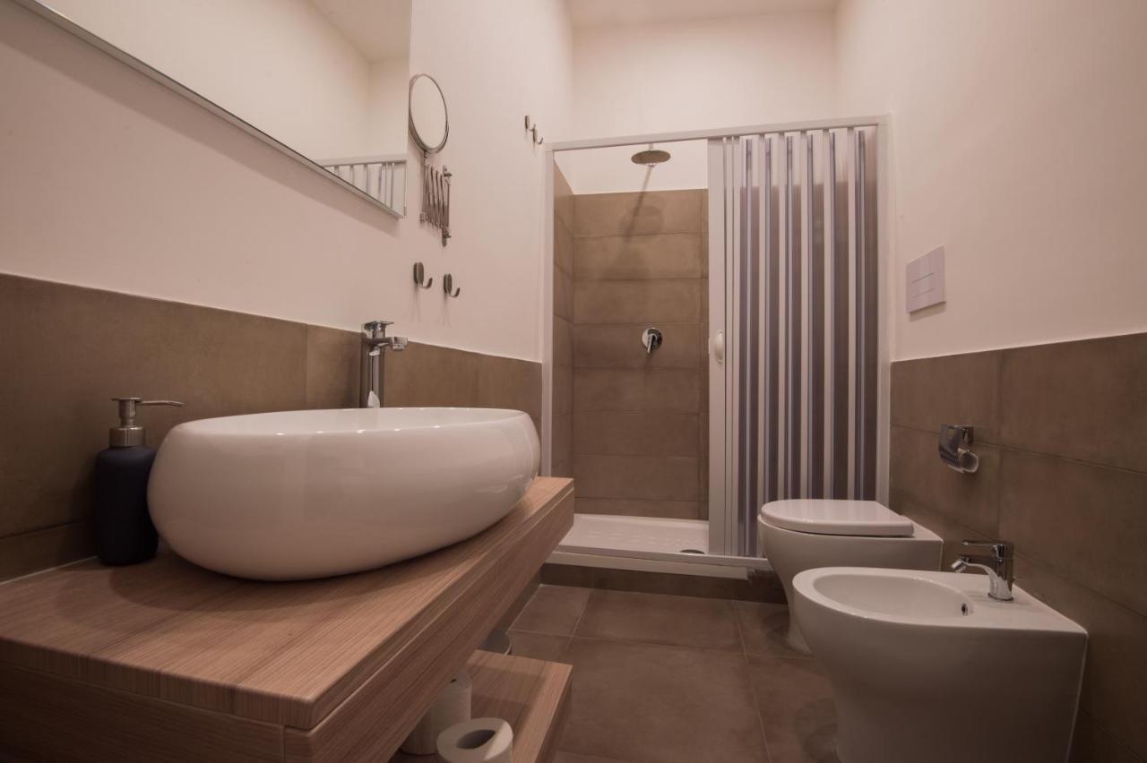 Interno 10 Cavour Bed & Breakfast Napoli Exterior foto